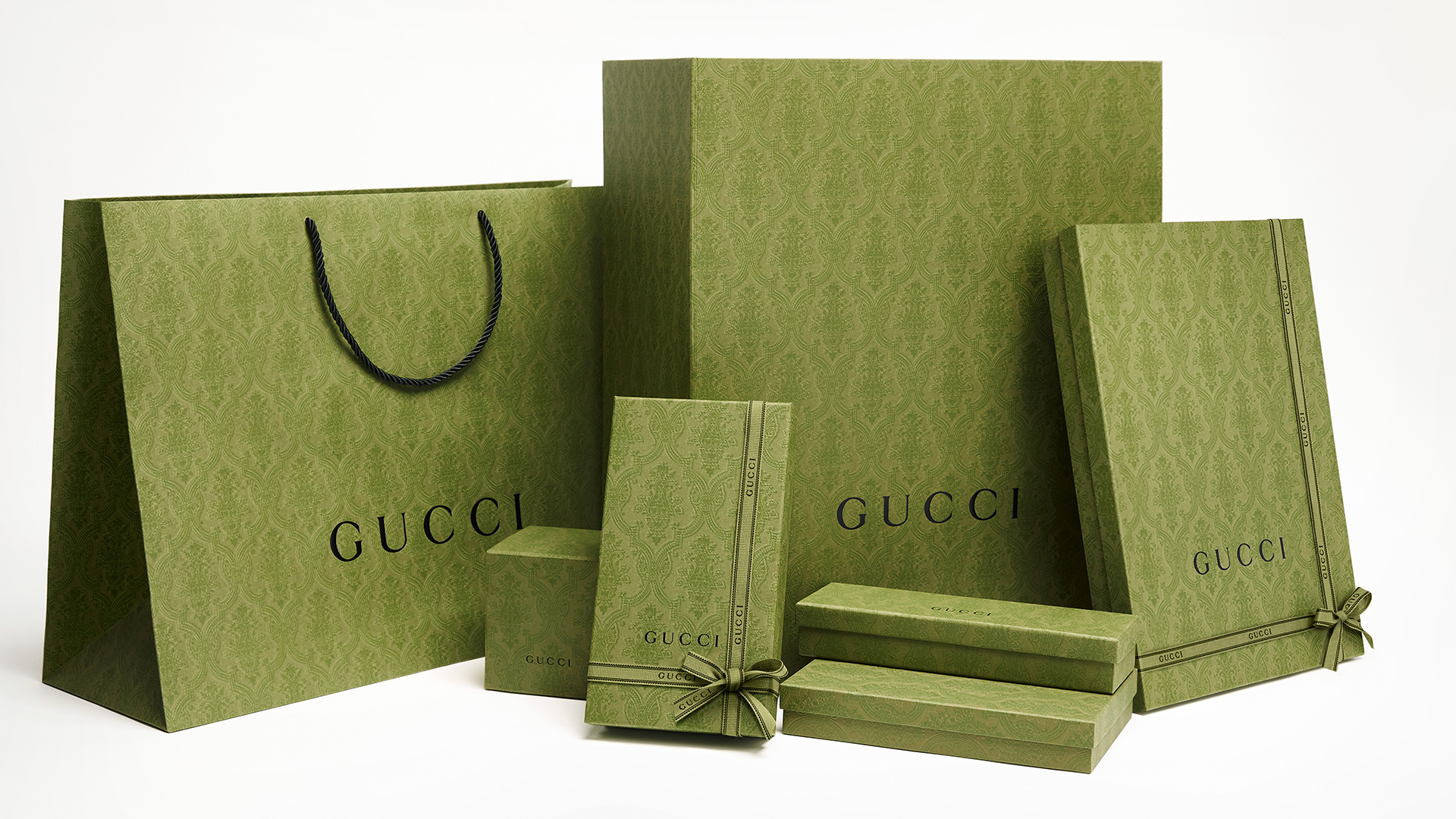 gucci wrapping paper